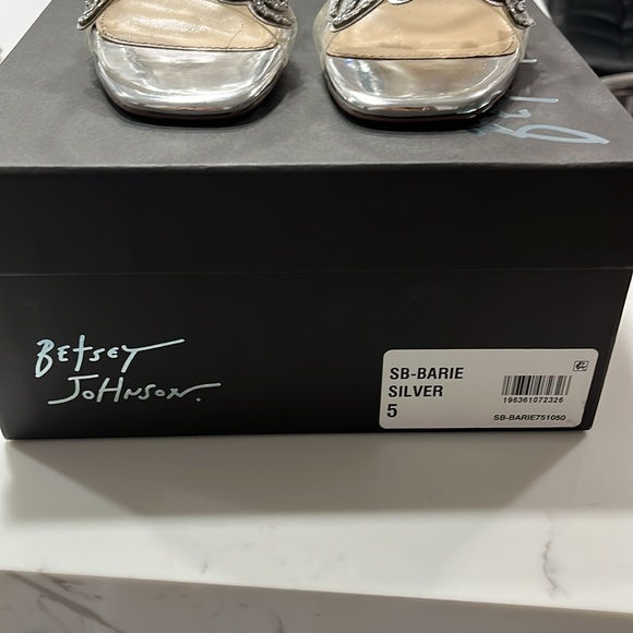 Betsey Johnson Bride heels - Picture 5 of 5